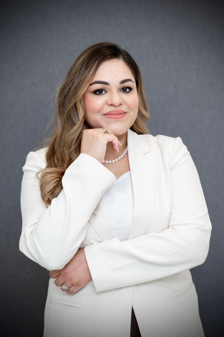Dr. Jasmin Malek